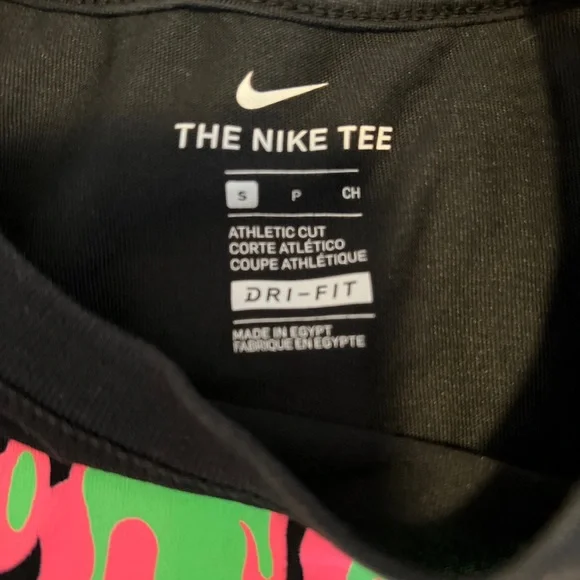 Kyrie Irving kids shirt - Picture 4 of 4